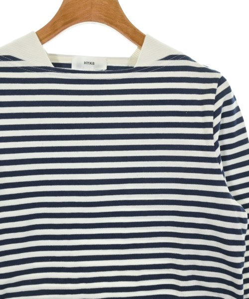 HYKE เสื้อยืด/เสื้อท็อปส์