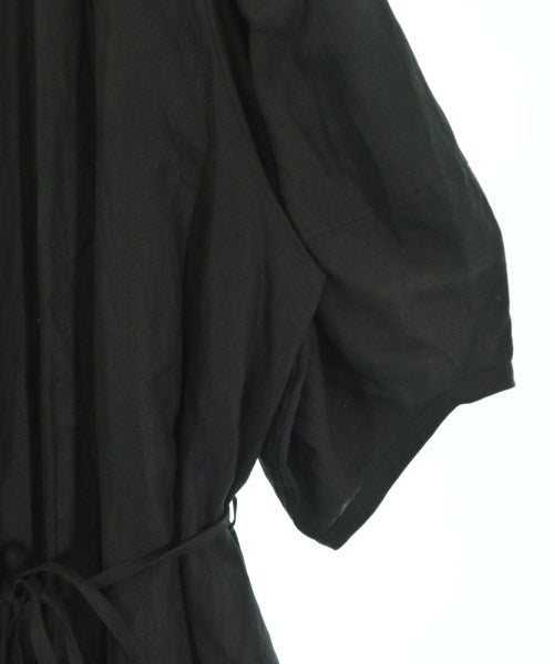 HYKE ชุดเดรส