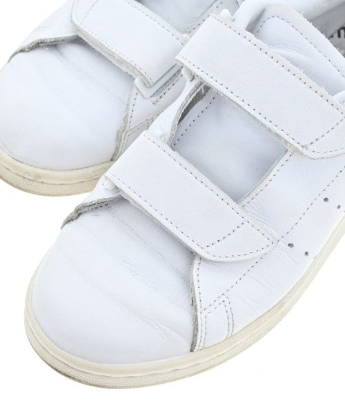 HYKE รองเท้าผ้าใบ