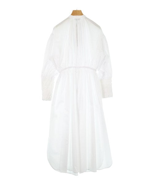 HYKE ชุดเดรส