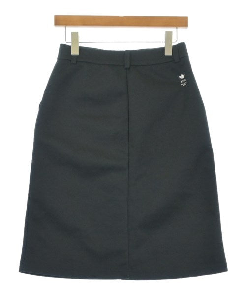 HYKE กระโปรงยาวถึงเข่า