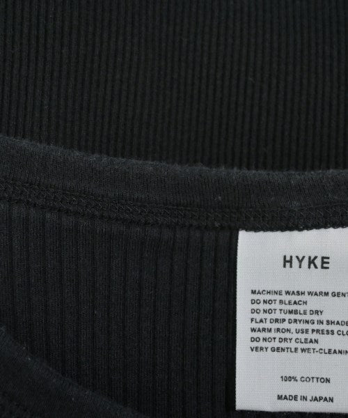 HYKE เสื้อยืด/เสื้อท็อปส์