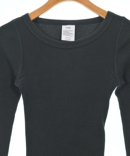 HYKE เสื้อยืด/เสื้อท็อปส์
