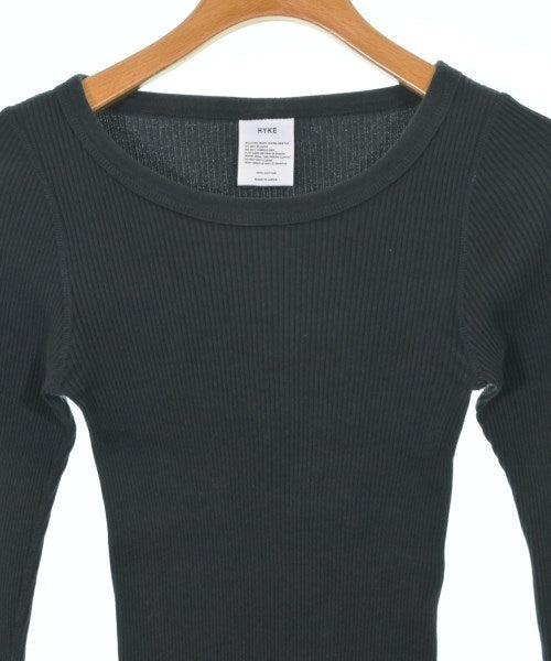 HYKE เสื้อยืด/เสื้อท็อปส์