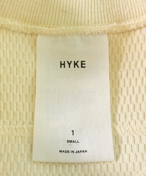 HYKE เสื้อยืด/เสื้อท็อปส์