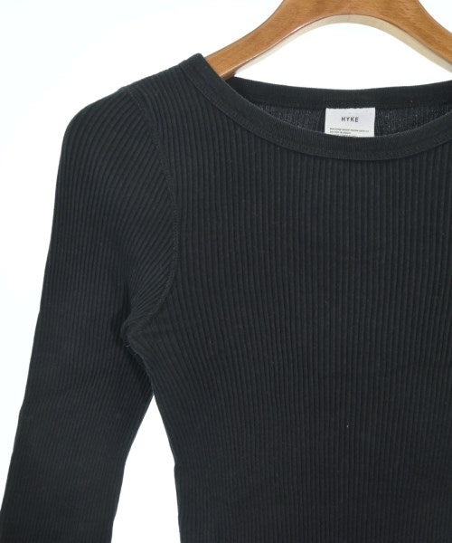 HYKE เสื้อยืด/เสื้อท็อปส์