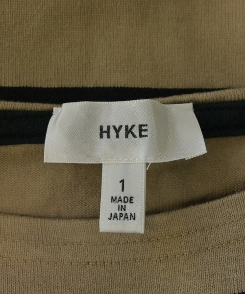 HYKE เสื้อยืด/เสื้อท็อปส์