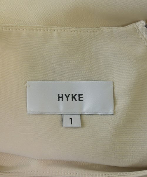 HYKE ชุดเดรส