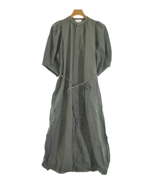 HYKE ชุดเดรส