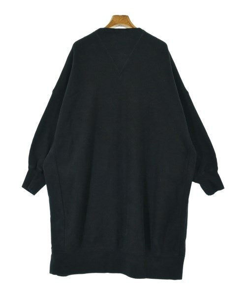 HYKE ชุดเดรส