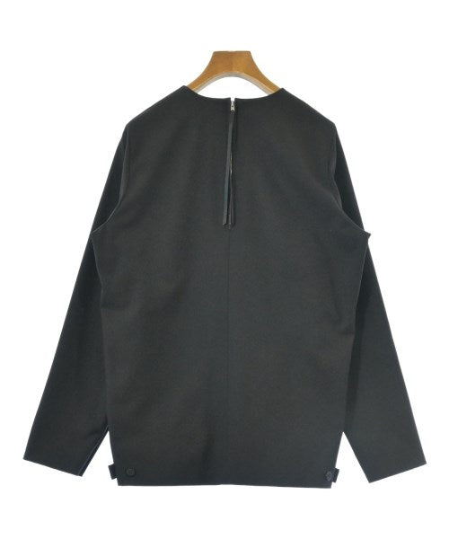 HYKE เสื้อสตรี