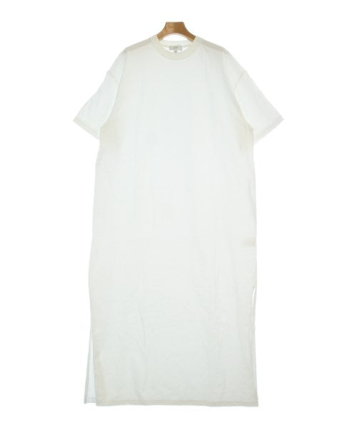 HYKE ชุดเดรส