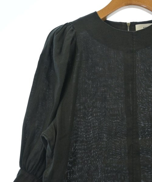 HYKE เสื้อสตรี