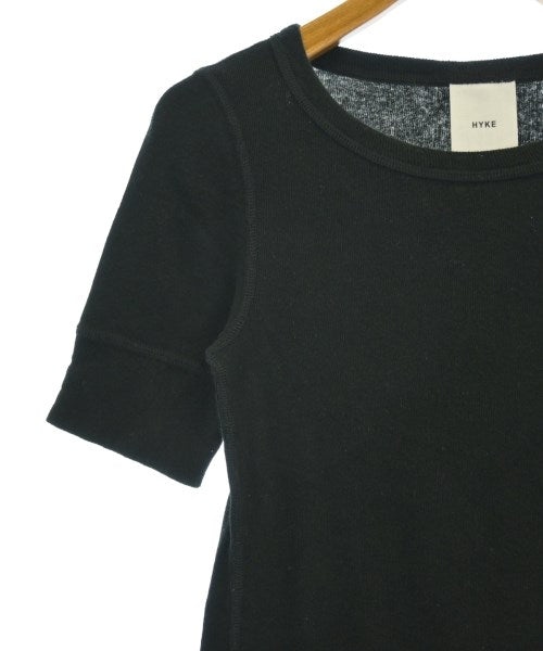 HYKE เสื้อยืด/เสื้อท็อปส์