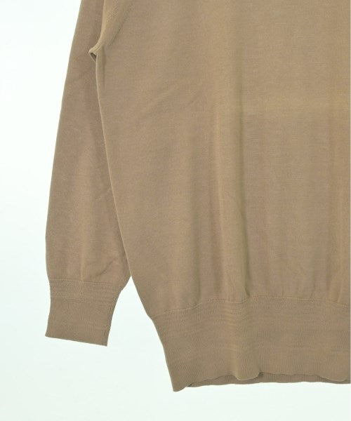 HYKE เสื้อกันหนาว