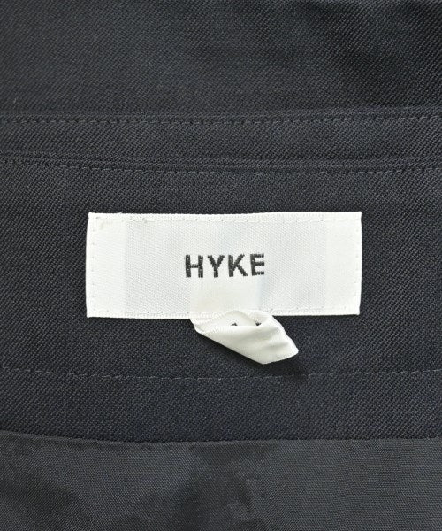 HYKE กระโปรงยาวถึงเข่า
