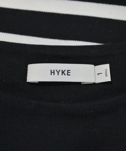 HYKE เสื้อยืด/เสื้อท็อปส์