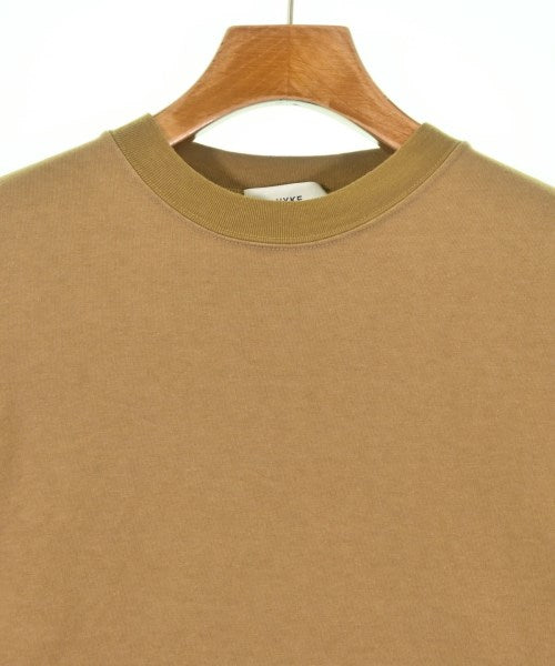 HYKE เสื้อยืด/เสื้อท็อปส์