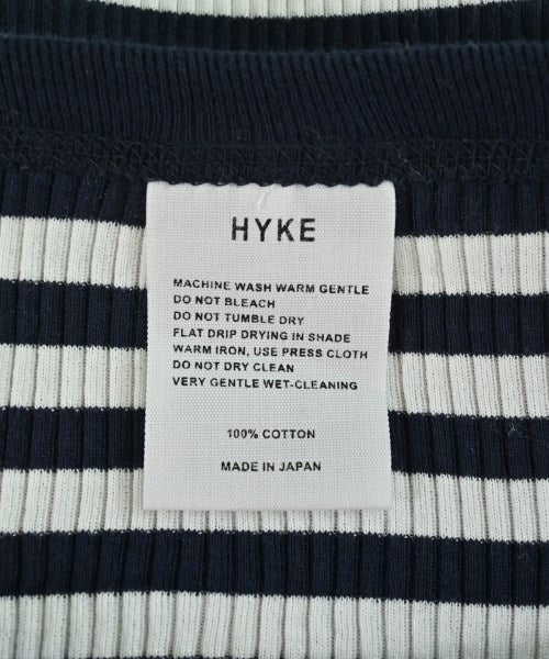 HYKE เสื้อยืด/เสื้อท็อปส์