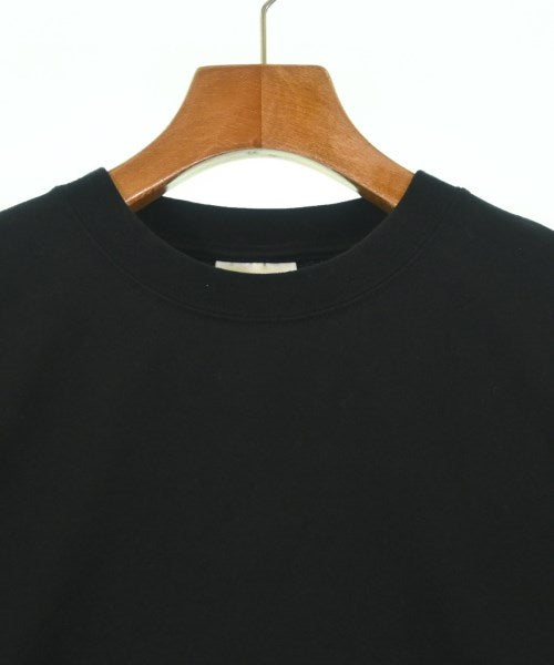 HYKE เสื้อยืด/เสื้อท็อปส์