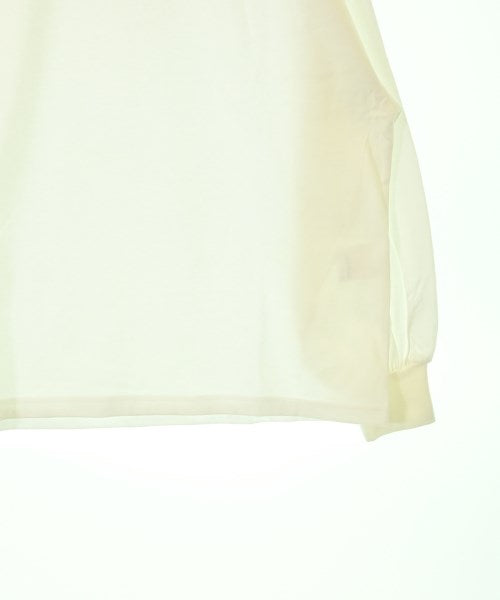 HYKE เสื้อยืด/เสื้อท็อปส์