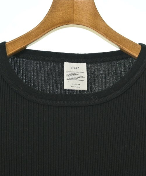 HYKE เสื้อยืด/เสื้อท็อปส์