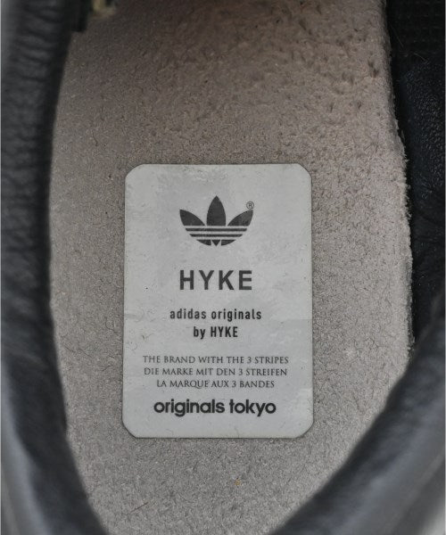 HYKE รองเท้าผ้าใบ