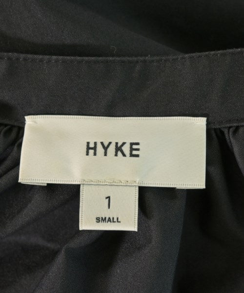 HYKE ชุดเดรส