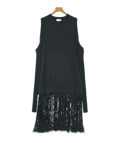 HYKE ชุดเดรส