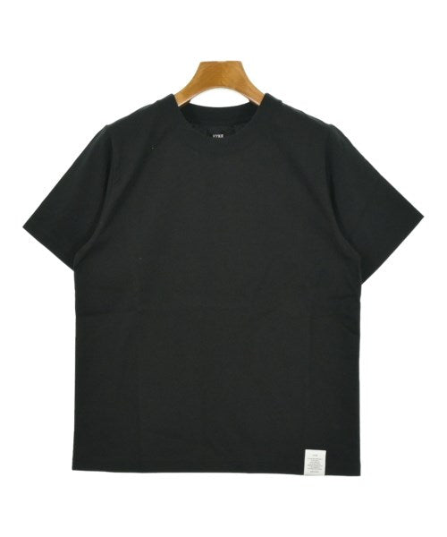 HYKE เสื้อยืด/เสื้อท็อปส์