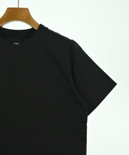 HYKE เสื้อยืด/เสื้อท็อปส์