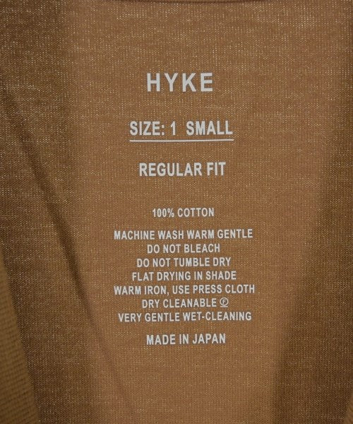 HYKE เสื้อยืด/เสื้อท็อปส์