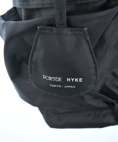 HYKE กระเป๋าสะพาย