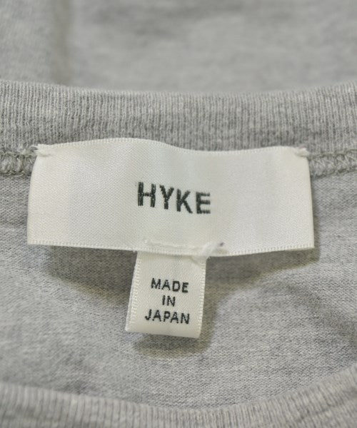 HYKE เสื้อยืด/เสื้อท็อปส์