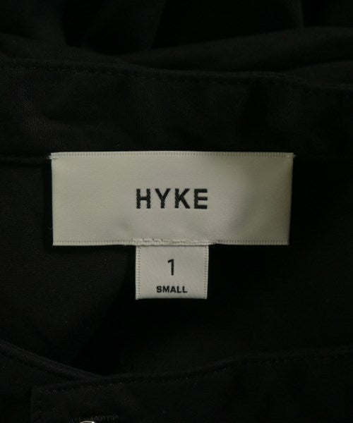 HYKE ชุดเดรส
