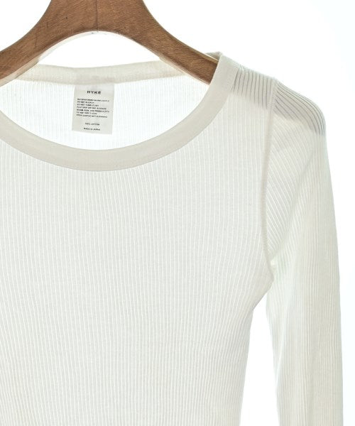 HYKE เสื้อยืด/เสื้อท็อปส์