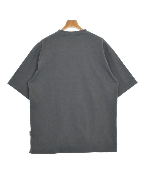 HYKE เสื้อยืด/เสื้อท็อปส์