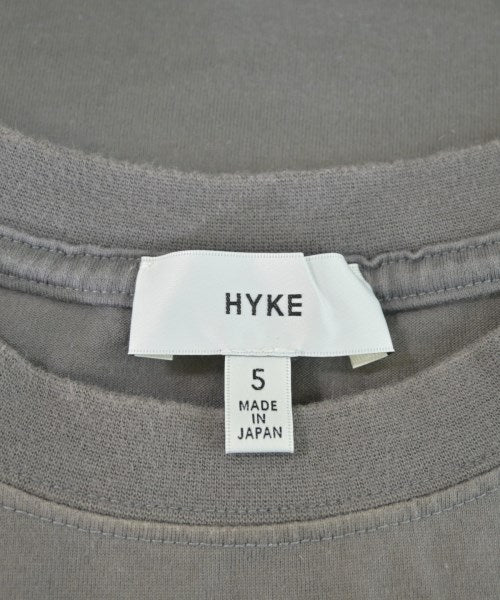 HYKE เสื้อยืด/เสื้อท็อปส์