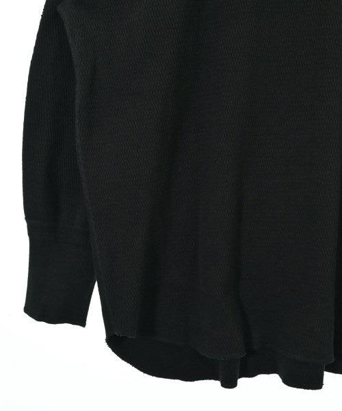 HYKE เสื้อยืด/เสื้อท็อปส์