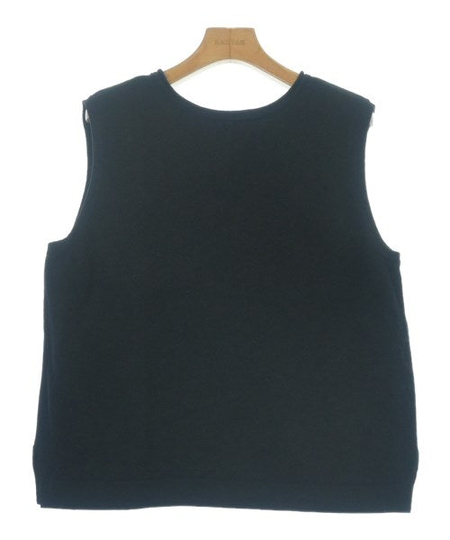 mao made เสื้อแขนกุด