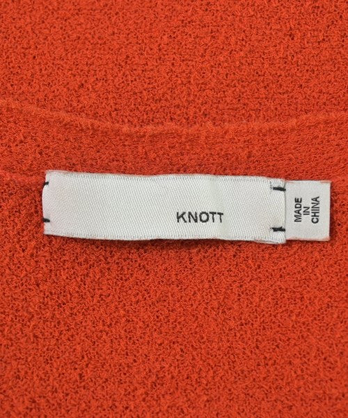 KNOTT เสื้อแขนกุด