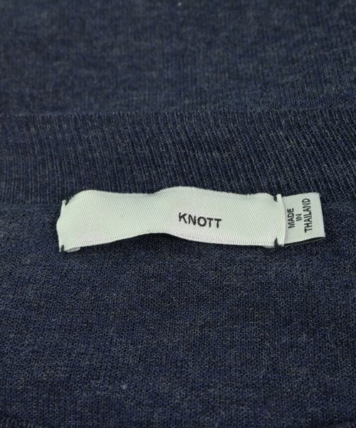 KNOTT เสื้อกันหนาว