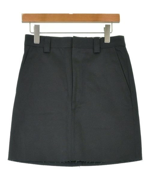 Plage กระโปรงยาวถึงเข่า