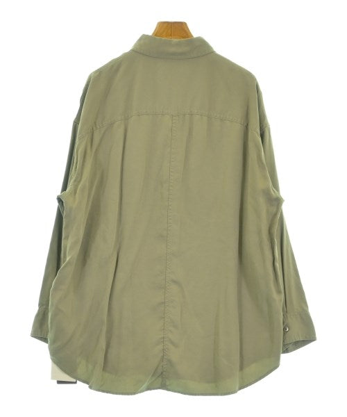 Plage เสื้อลำลอง