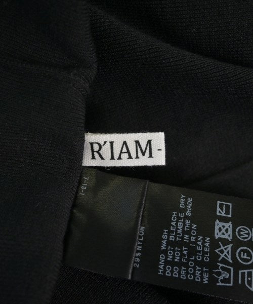 Plage กางเกงขาสั้น