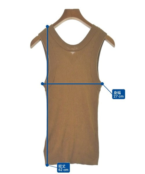 Plage เสื้อแขนกุด