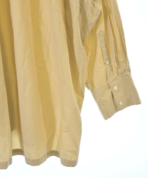 Plage เสื้อลำลอง