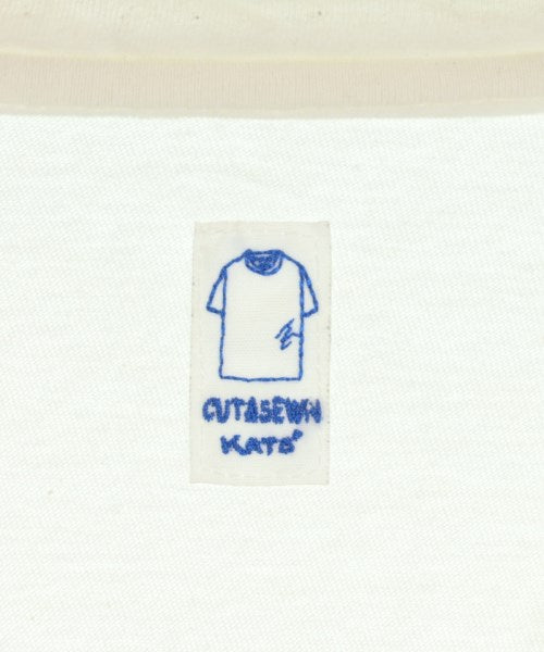 KATO เสื้อยืด/เสื้อท็อปส์