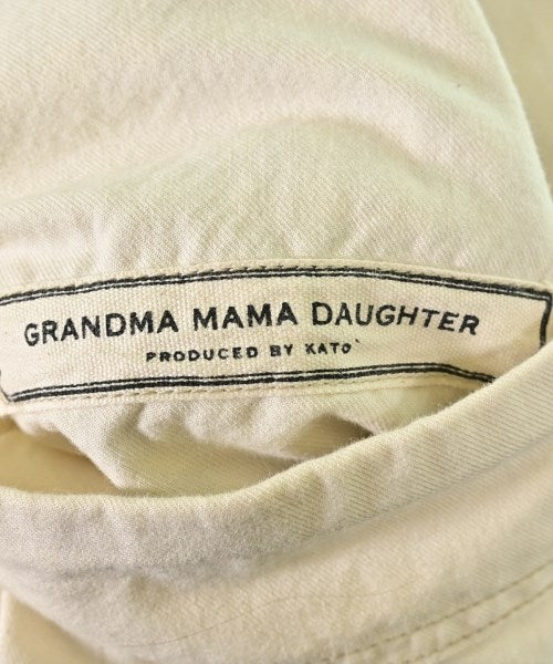 GRANDMA MAMA DAUGHTER เสื้อคลุมคอปก Soutien