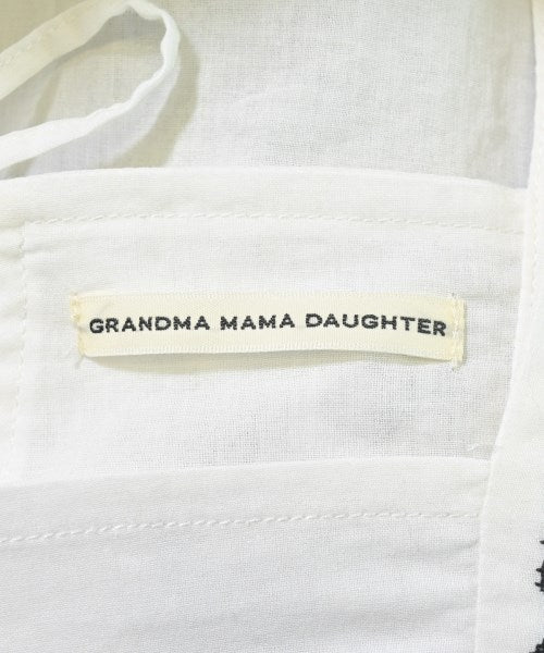GRANDMA MAMA DAUGHTER เสื้อสตรี